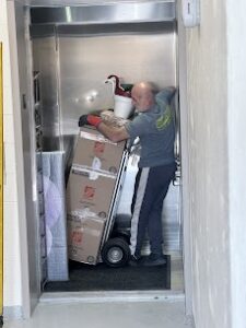 Move from Port Mann → Newton (Surrey) - Moving Service in  Surrey BC