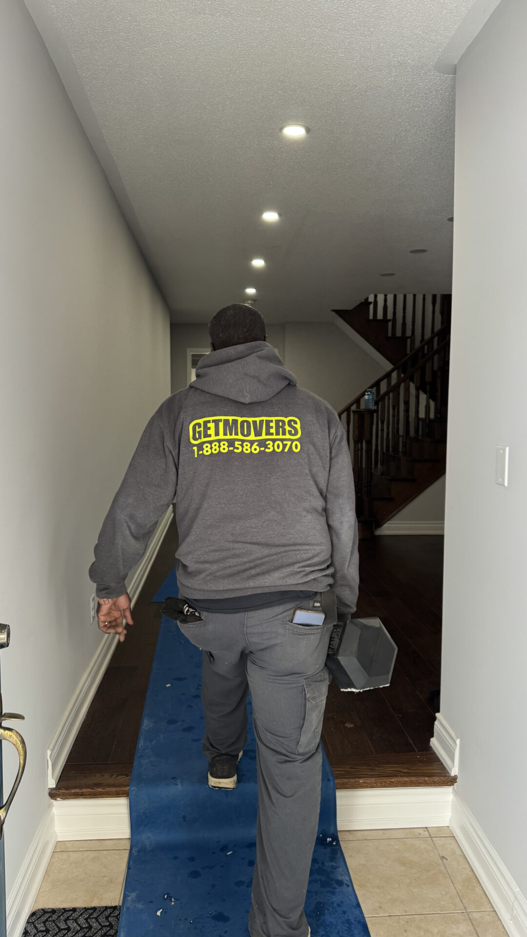 Alik - Mover in Aurora