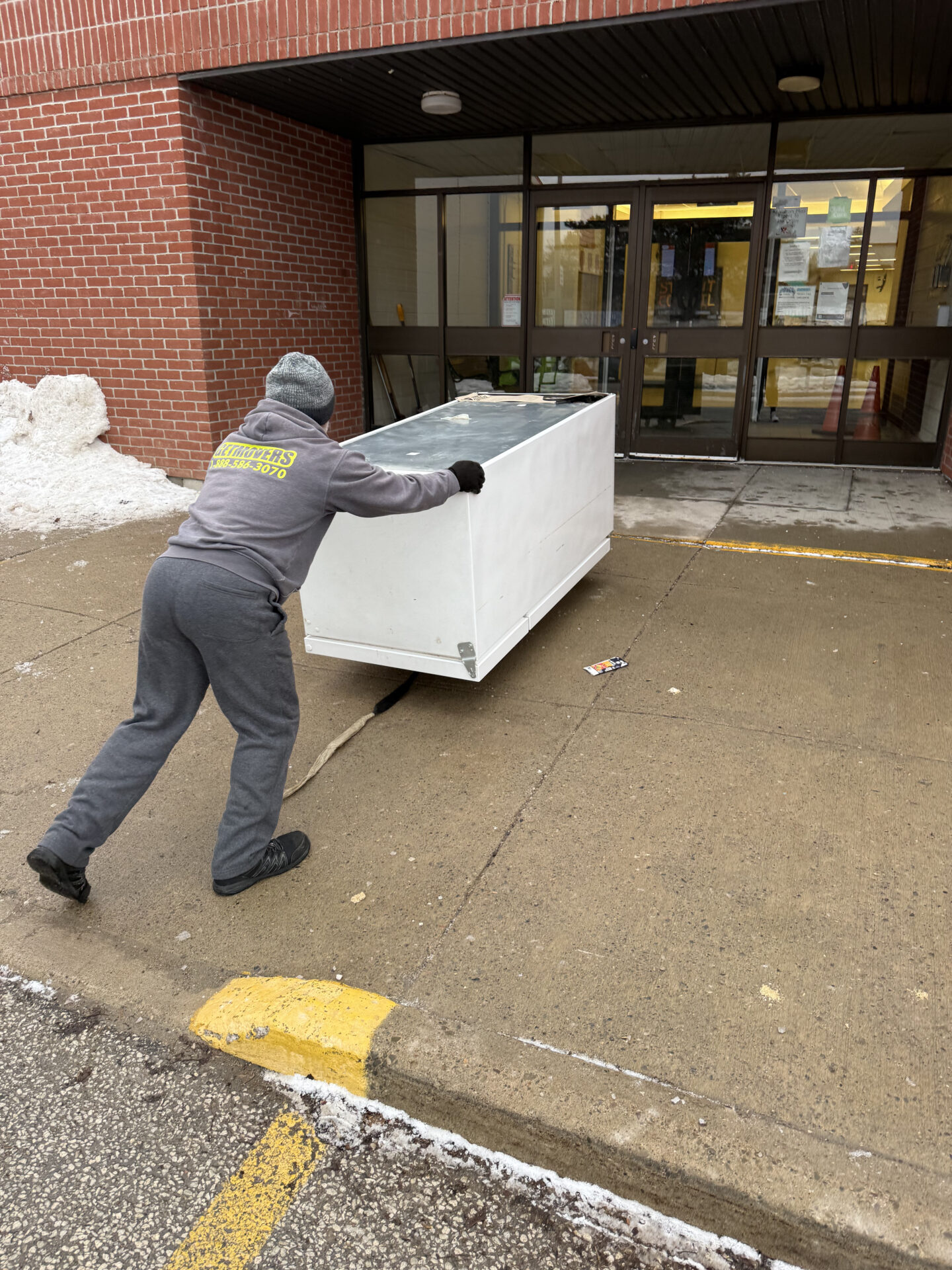 Deep- Senior Mover in Etobicoke