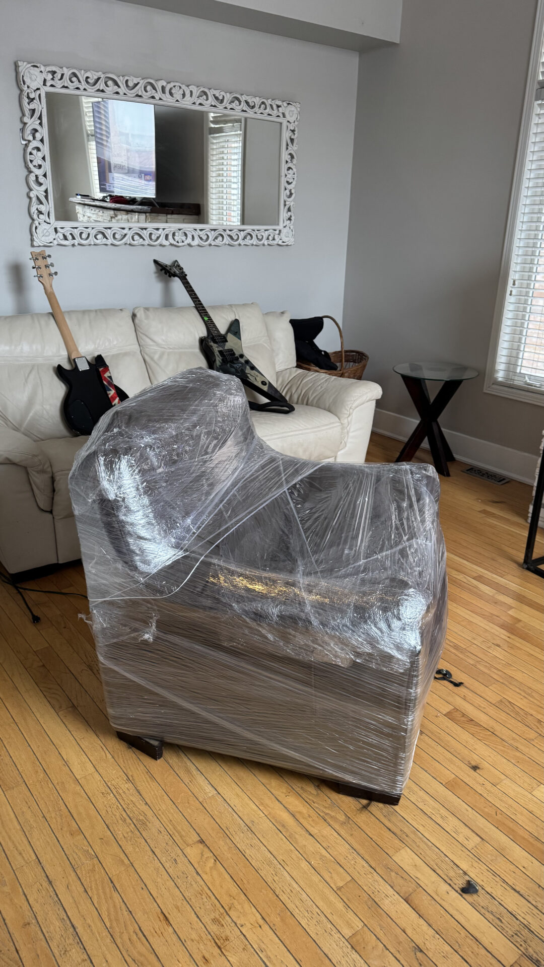 Jasper - Mover in Aurora