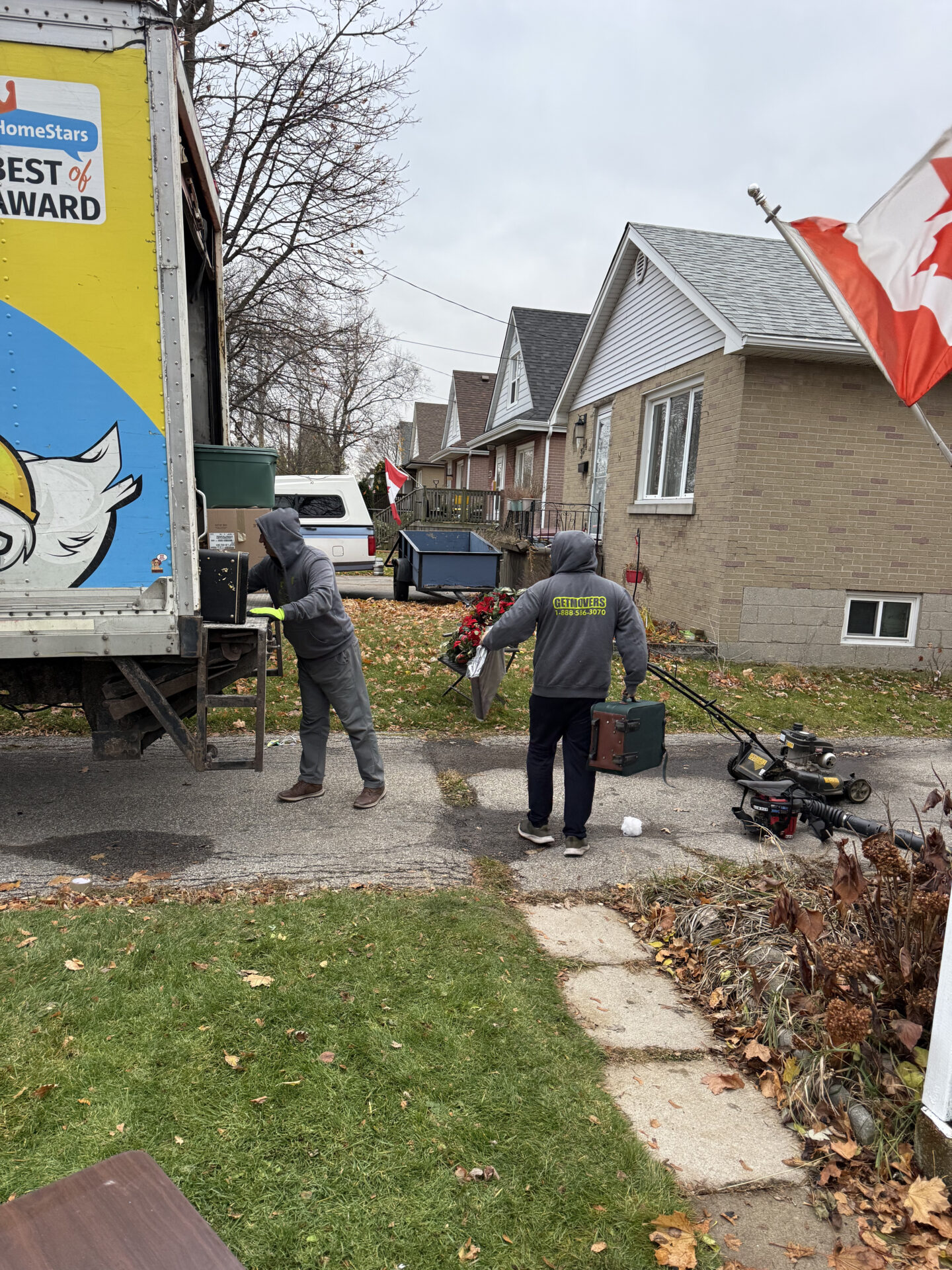 Ronan - Mover in Aurora