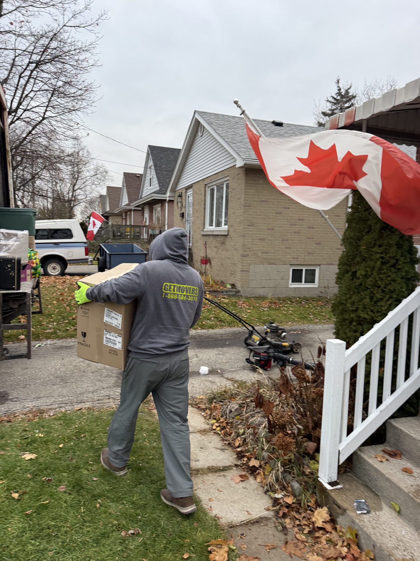 Victor - Mover in Aurora