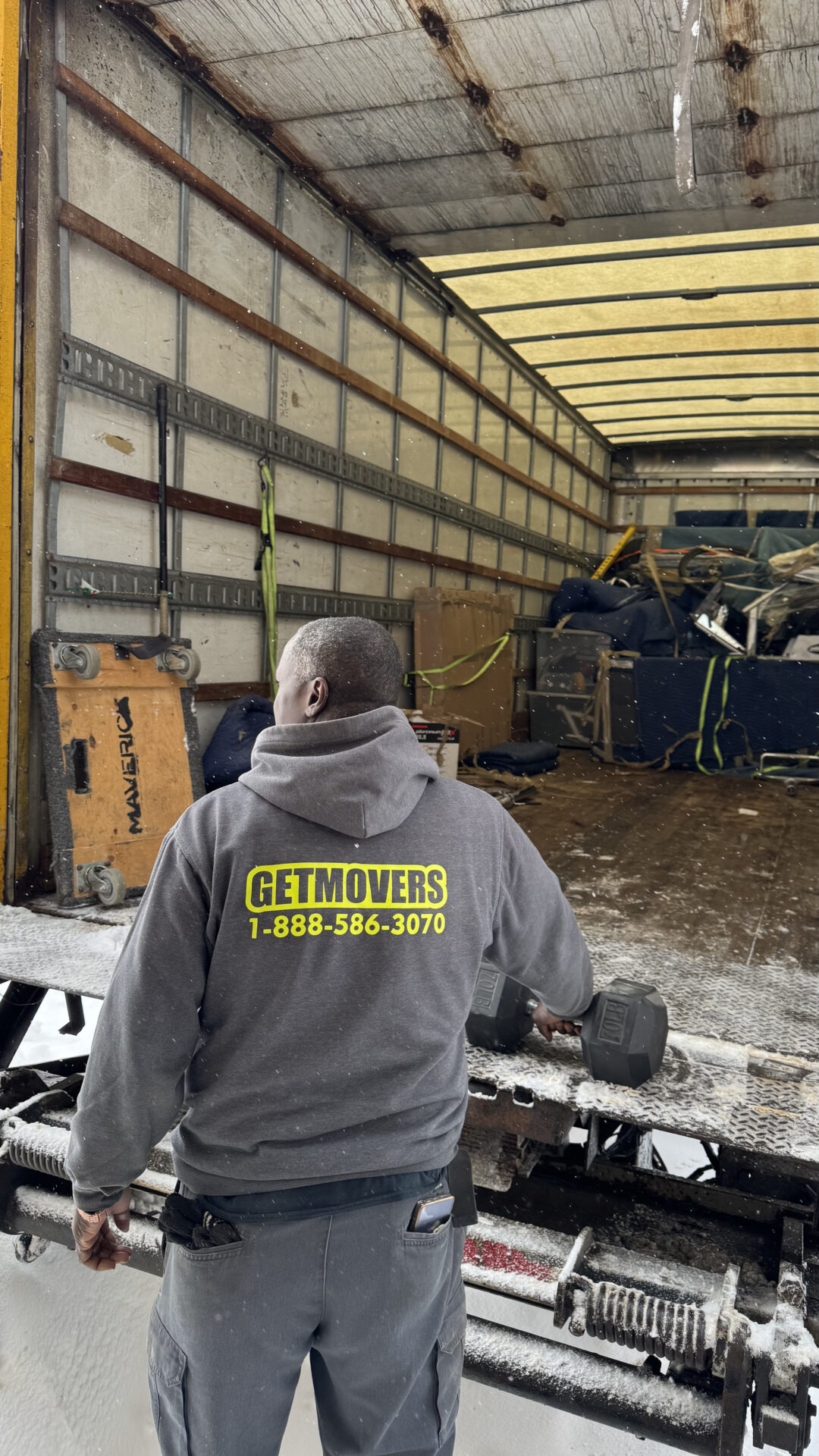 Yaroslav - Mover in Aurora