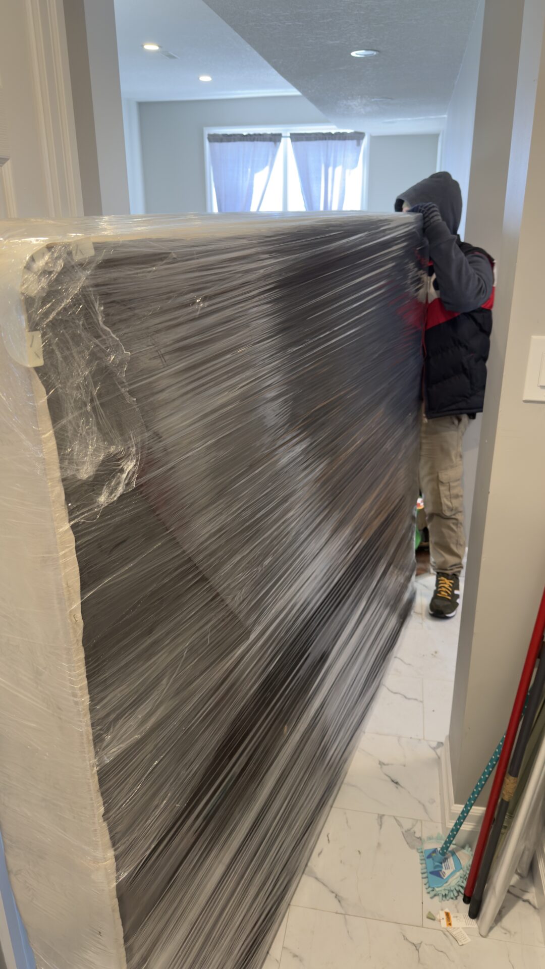 Divine - Mover in Saskatoon