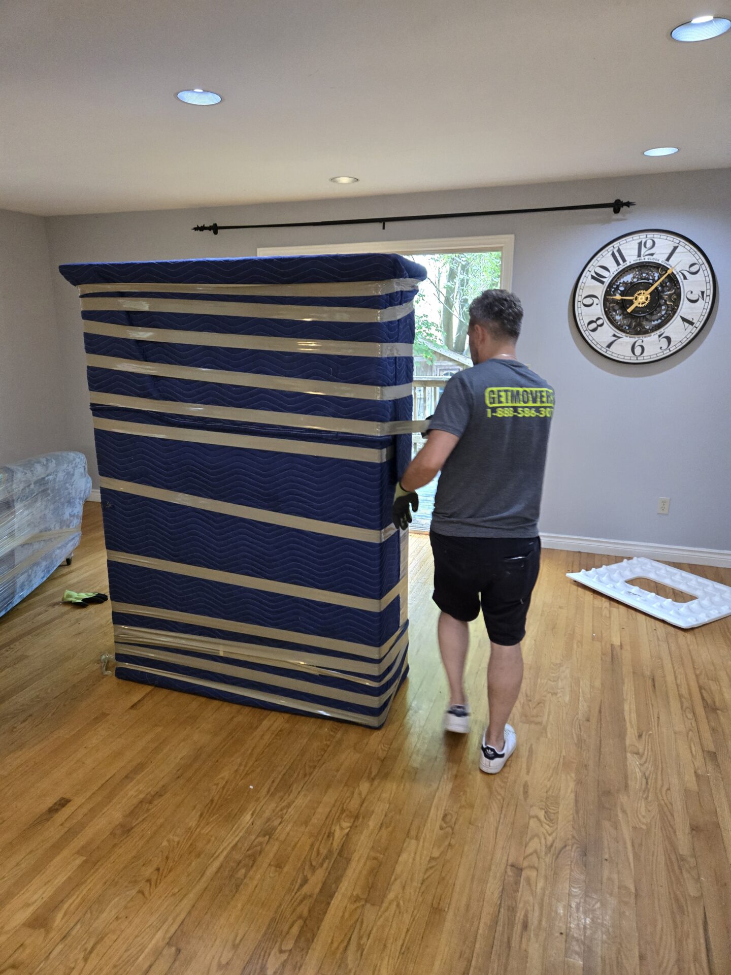 Eastbourne Ave home relocation