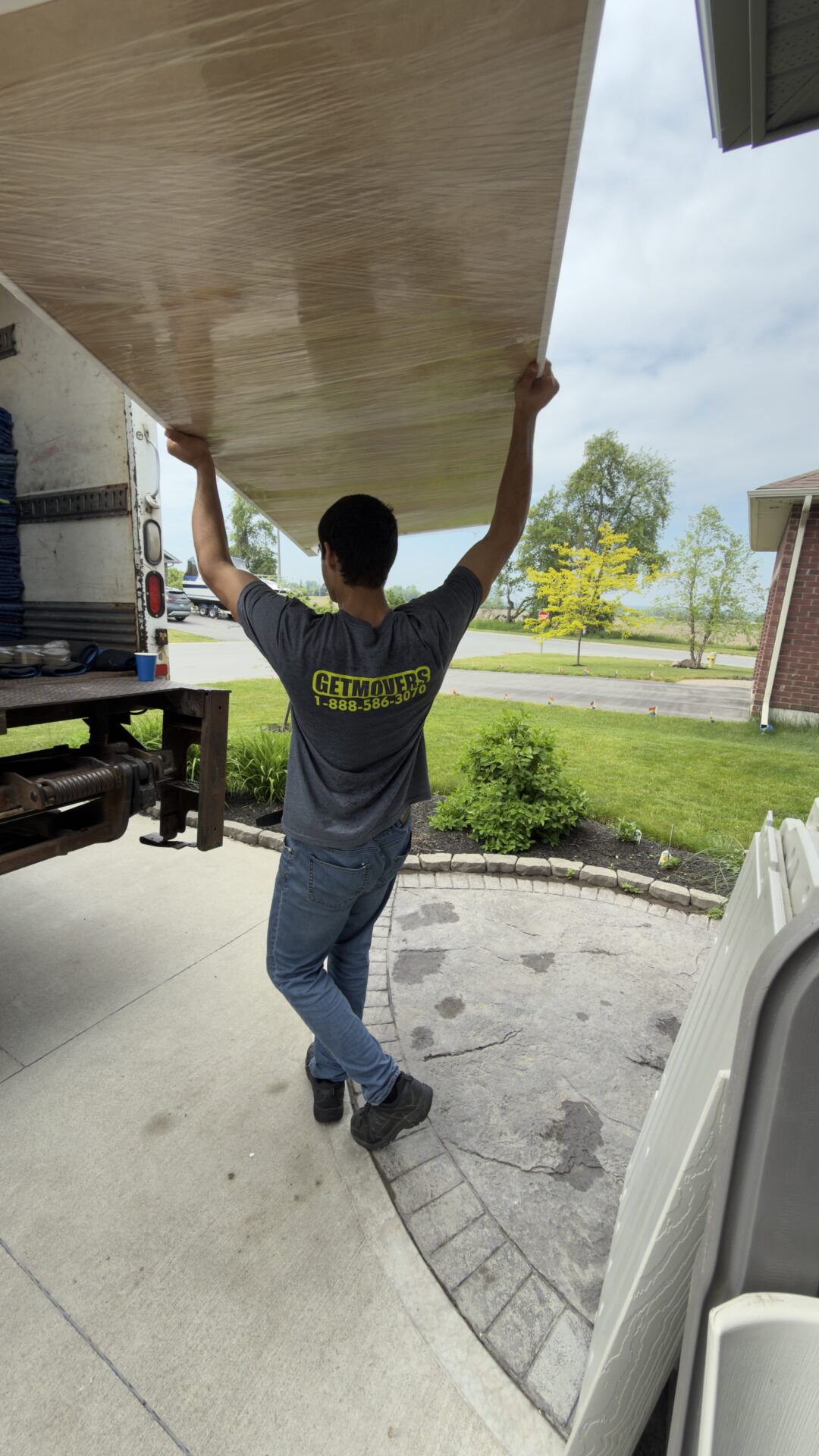 Get Movers Brantford ON crew loading furniture safely