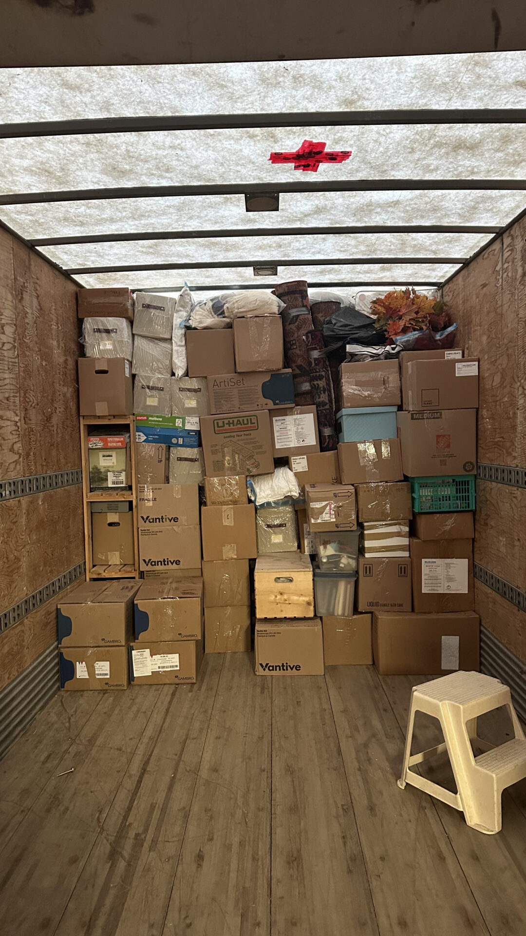 Get Movers Brantford ON crew loading boxes from a Brier Park home
