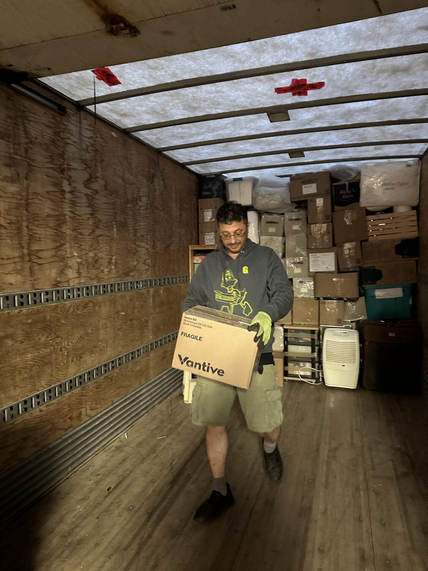Get Movers Brantford ON loading truck on Greenbrier Dr