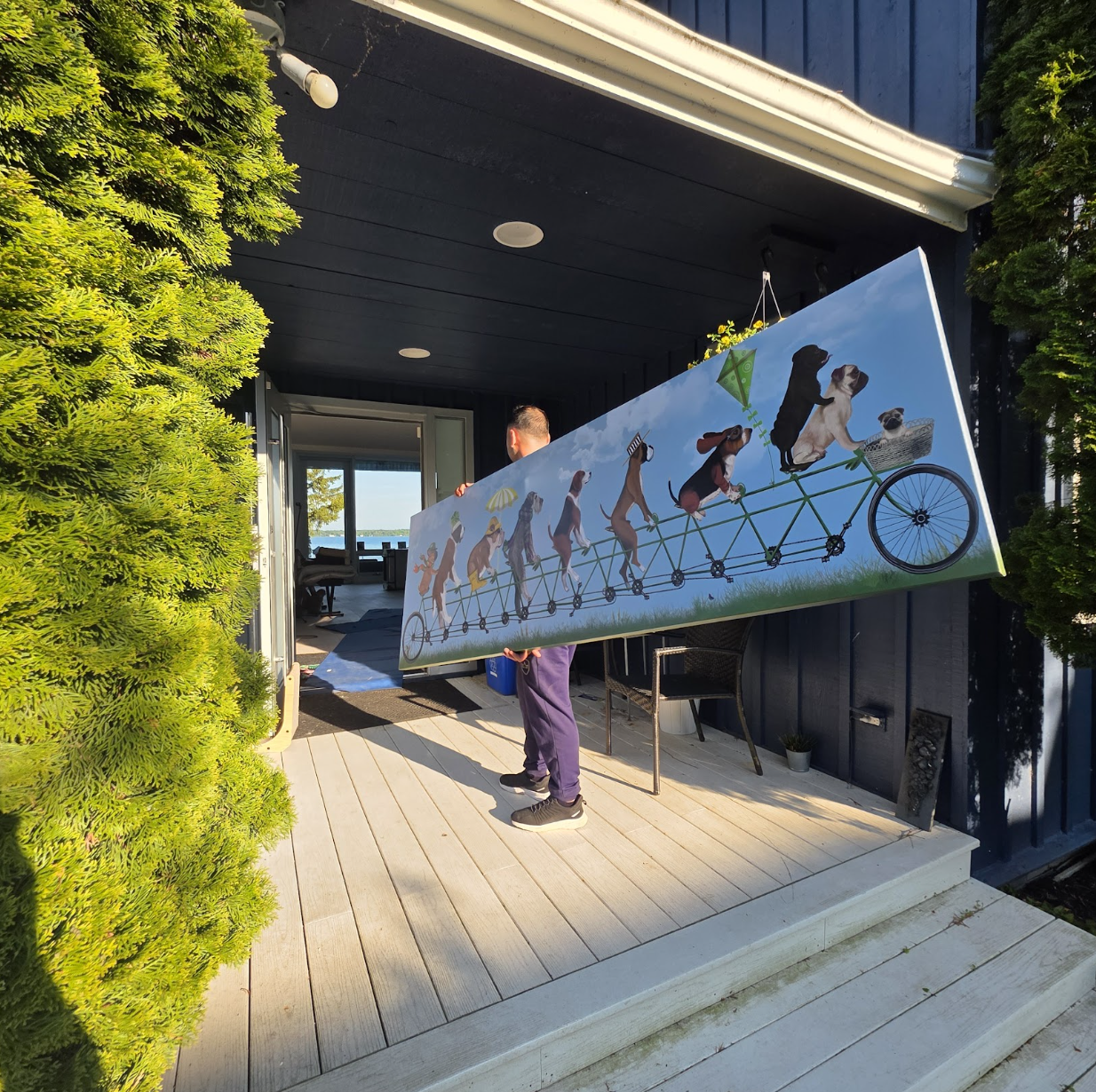 Get Movers Victoria BC loading items