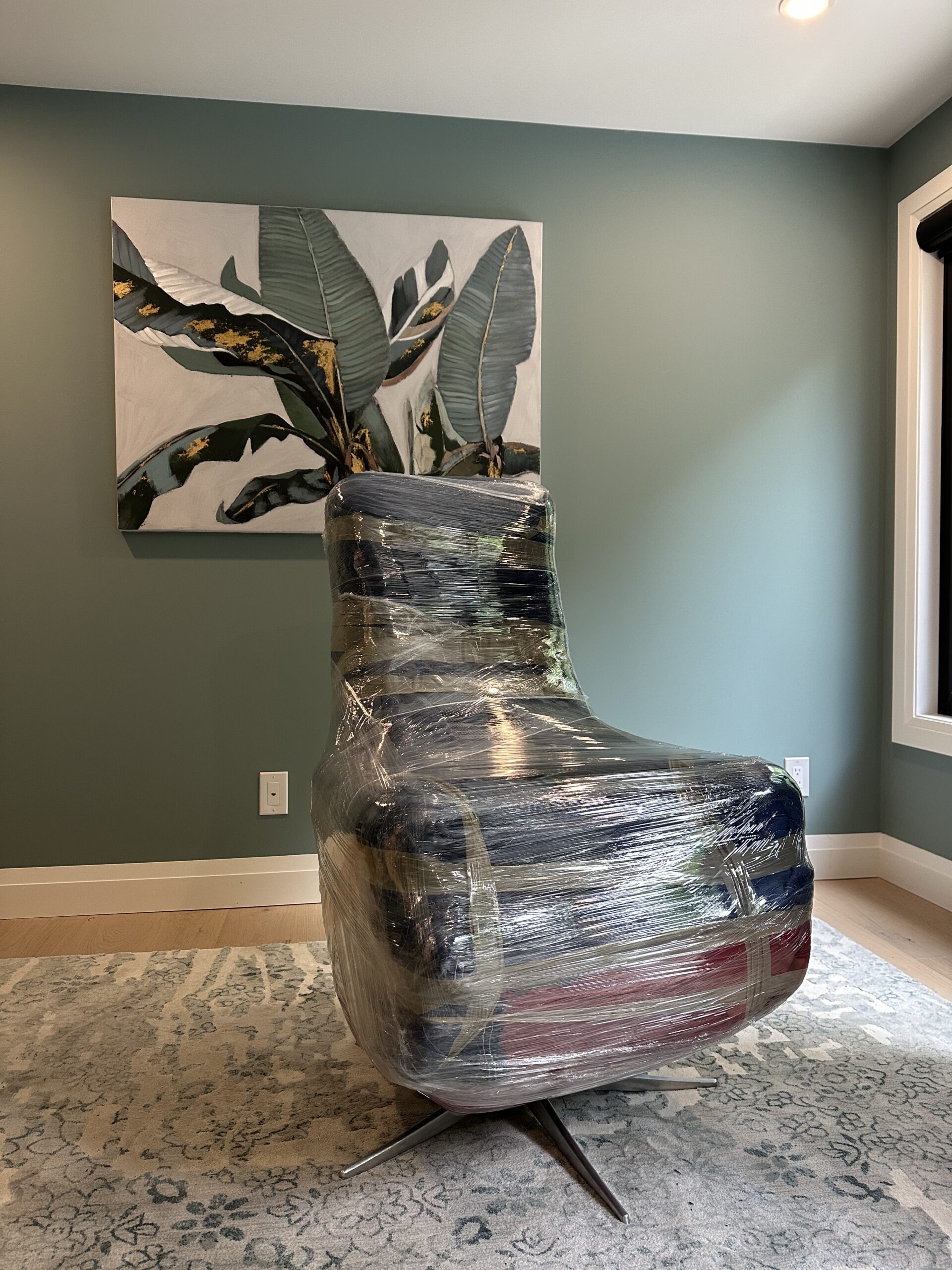Get Movers Richmond Hill ON completing office move in Beaver Creek