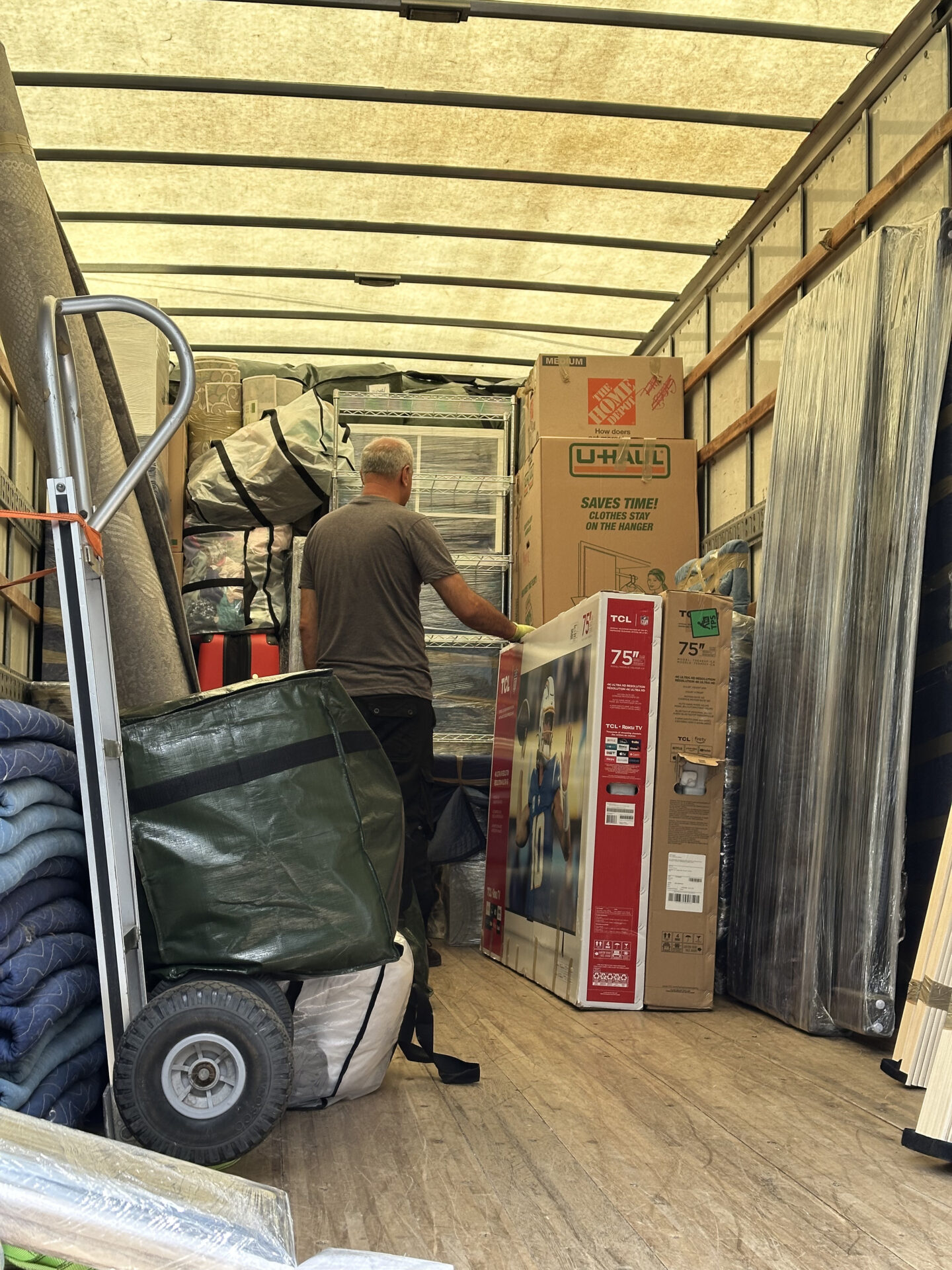 Loading the moving truck safely on Princess St