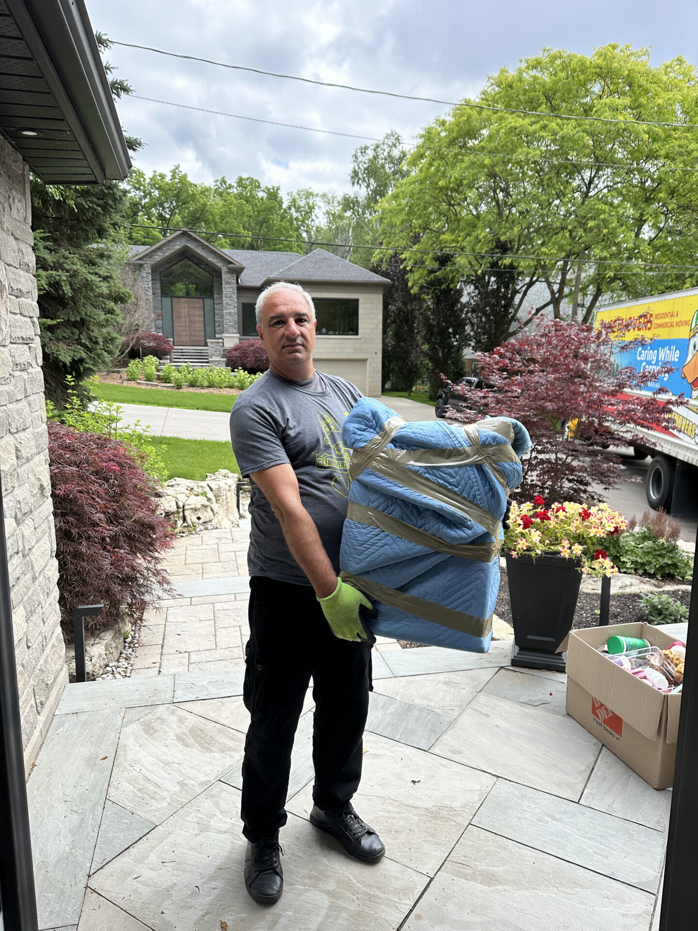 South Oshawa to Donevan move — furniture delivery