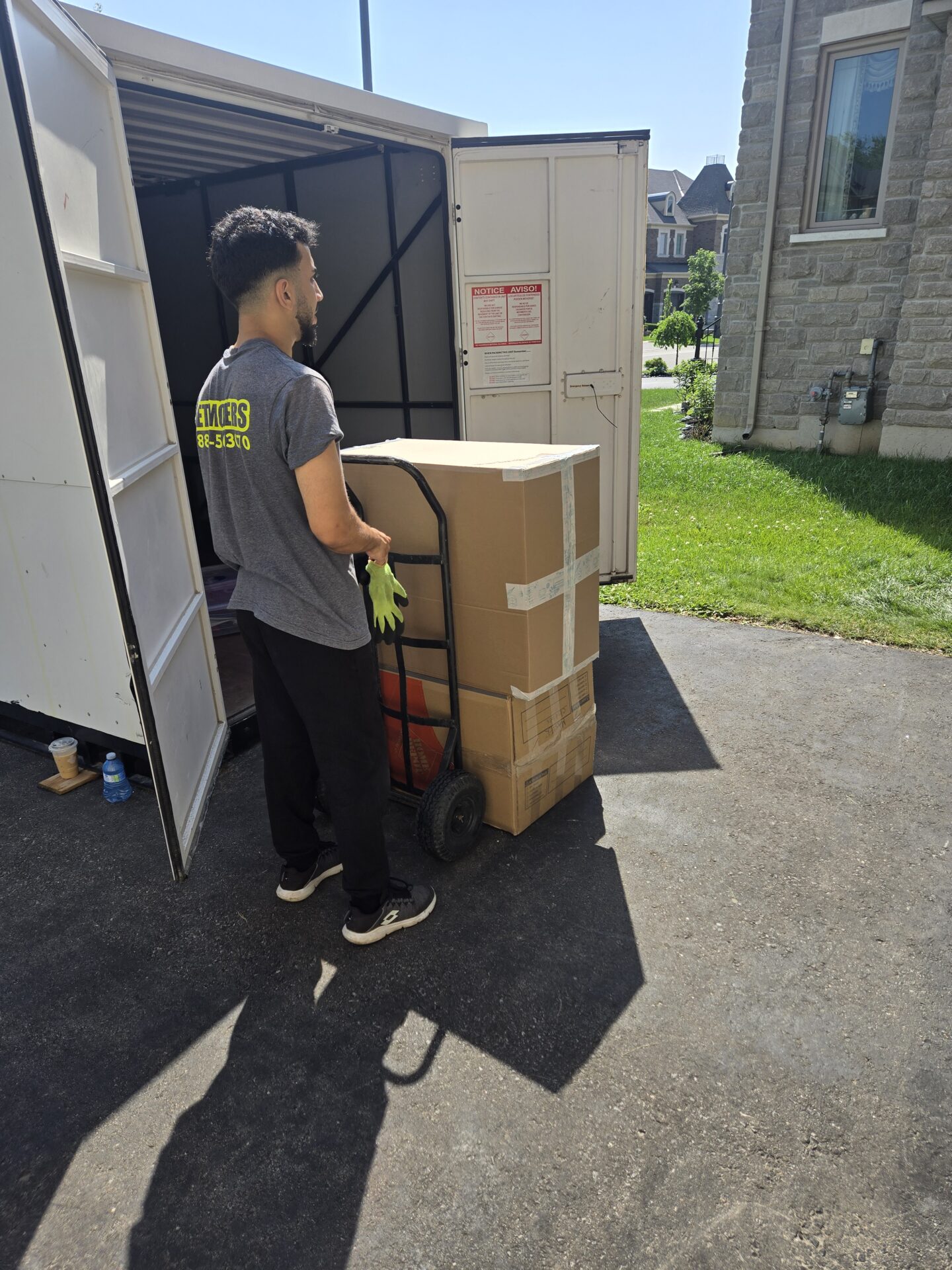 West Oshawa to Central Oshawa move — furniture delivery